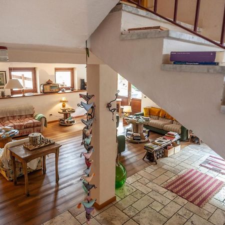 Maison Le Champ B&B Questa Casa Non E Un Albergo La Salle Kültér fotó